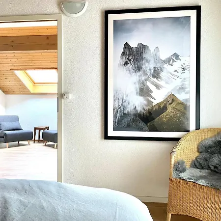 Relaxed Loft Between & Mountains Lägenhet