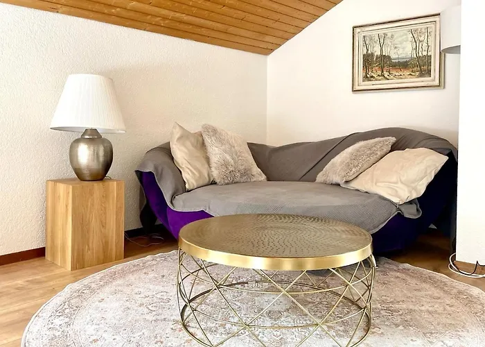 Relaxed Loft Between & Mountains * Leissigen