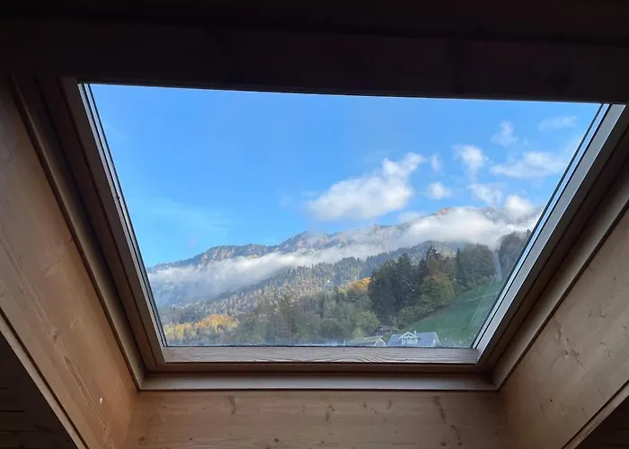Relaxed Loft Between & Mountains Apartmán