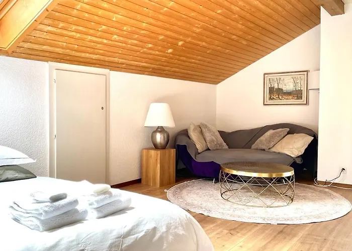 Relaxed Loft Between & Mountains Apartmán *