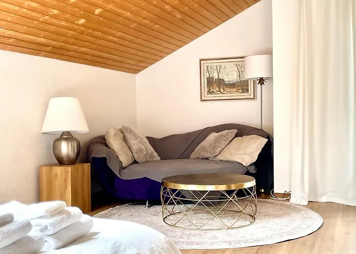 Relaxed Loft Between & Mountains Leissigen