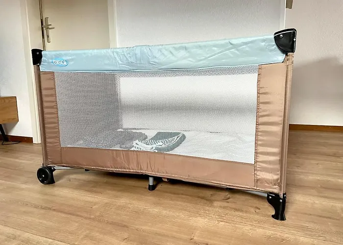 Relaxed Loft Between & Mountains דירה