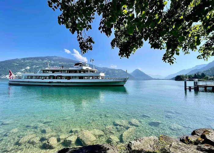 Relaxed Loft Between & Mountains דירה
