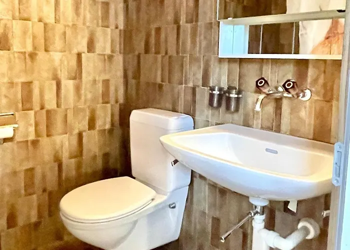 Relaxed Loft Between & Mountains